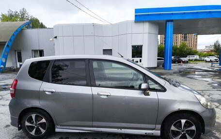 Honda Fit III, 2003 год, 375 000 рублей, 15 фотография