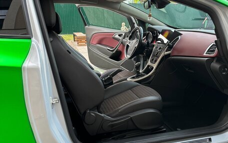 Opel Astra J, 2011 год, 930 000 рублей, 7 фотография