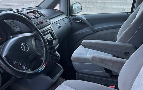 Mercedes-Benz Viano, 2004 год, 800 000 рублей, 8 фотография