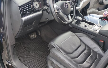 Volkswagen Touareg III, 2018 год, 3 750 000 рублей, 33 фотография