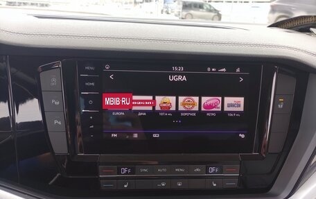Volkswagen Touareg III, 2018 год, 3 750 000 рублей, 28 фотография