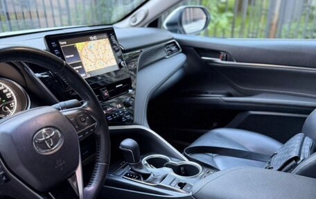 Toyota Camry, 2021 год, 3 500 000 рублей, 8 фотография