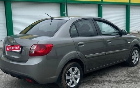 KIA Rio II, 2010 год, 538 000 рублей, 3 фотография