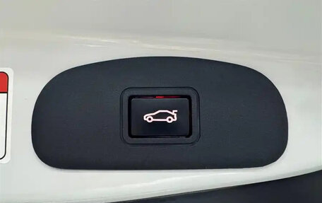 Mitsubishi Outlander III рестайлинг 3, 2022 год, 1 702 000 рублей, 16 фотография