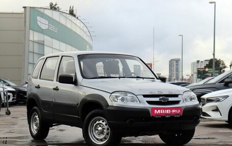 Chevrolet Niva I рестайлинг, 2013 год, 500 000 рублей, 3 фотография