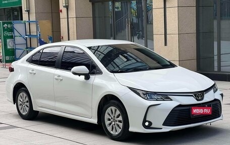 Toyota Corolla, 2022 год, 1 310 000 рублей, 3 фотография