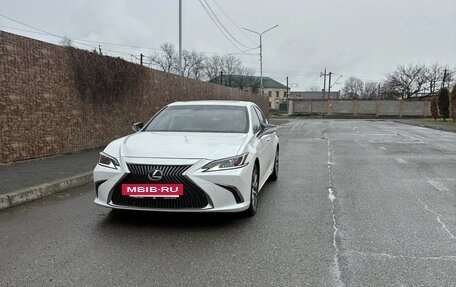 Lexus ES VII, 2020 год, 3 600 000 рублей, 4 фотография