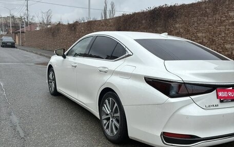 Lexus ES VII, 2020 год, 3 600 000 рублей, 8 фотография