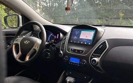 Hyundai ix35 I рестайлинг, 2012 год, 1 390 000 рублей, 12 фотография