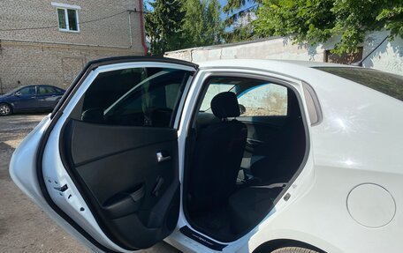 KIA Rio III рестайлинг, 2015 год, 795 000 рублей, 8 фотография