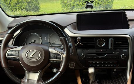 Lexus RX IV рестайлинг, 2019 год, 5 050 000 рублей, 12 фотография