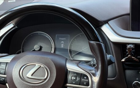Lexus RX IV рестайлинг, 2019 год, 5 050 000 рублей, 13 фотография