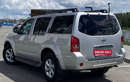 Nissan Pathfinder, 2012 год, 1 297 000 рублей, 3 фотография