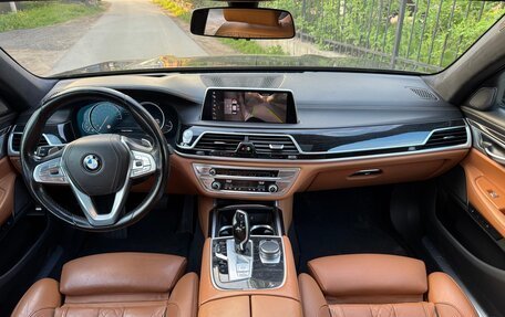 BMW 7 серия, 2018 год, 4 800 000 рублей, 5 фотография