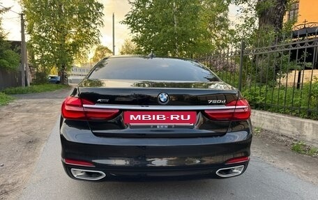 BMW 7 серия, 2018 год, 4 800 000 рублей, 9 фотография
