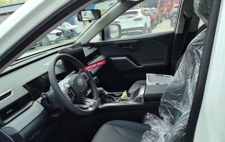 Toyota RAV4, 2026 год, 4 000 000 рублей, 10 фотография