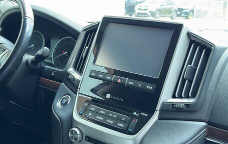 Toyota Land Cruiser 200, 2018 год, 5 200 000 рублей, 28 фотография