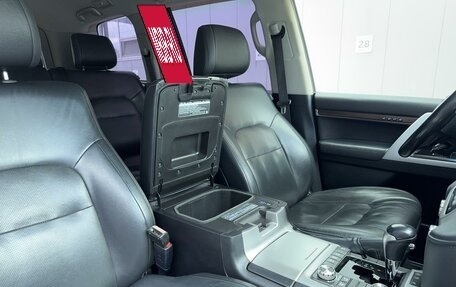 Toyota Land Cruiser 200, 2018 год, 5 200 000 рублей, 30 фотография