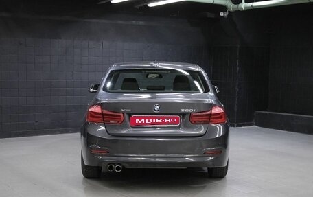 BMW 3 серия, 2018 год, 1 247 000 рублей, 5 фотография