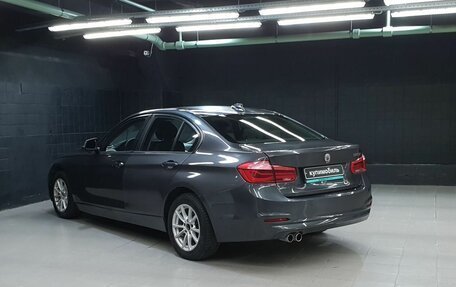 BMW 3 серия, 2018 год, 1 227 000 рублей, 6 фотография