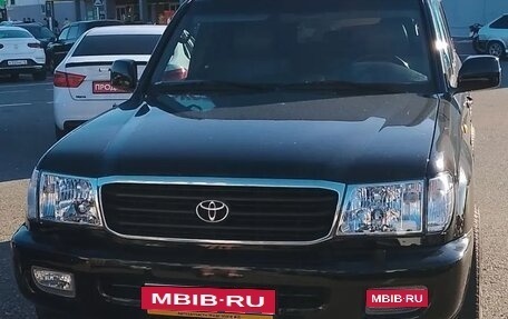 Toyota Land Cruiser 100 рестайлинг 2, 2000 год, 2 300 000 рублей, 1 фотография