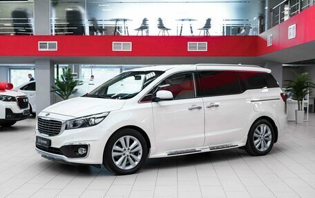 KIA Carnival III, 2018 год, 2 490 000 рублей, 1 фотография