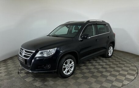 Volkswagen Tiguan I, 2010 год, 890 000 рублей, 1 фотография