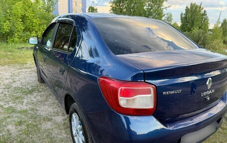 Renault Logan II, 2014 год, 500 000 рублей, 4 фотография