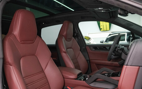 Porsche Cayenne III, 2026 год, 26 884 000 рублей, 2 фотография