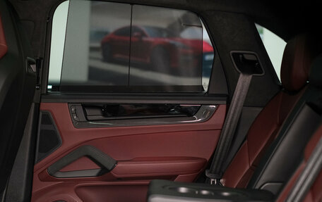 Porsche Cayenne III, 2026 год, 26 884 000 рублей, 28 фотография
