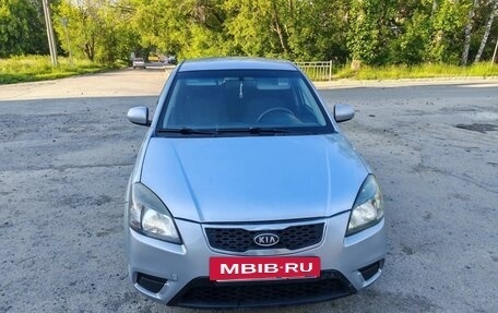 KIA Rio II, 2010 год, 560 000 рублей, 3 фотография