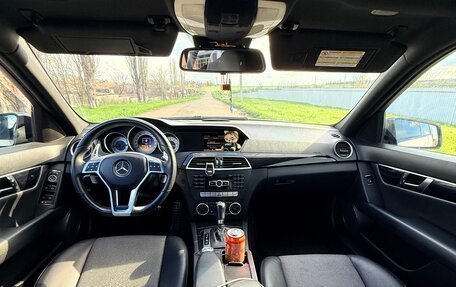 Mercedes-Benz C-Класс, 2011 год, 1 350 000 рублей, 10 фотография