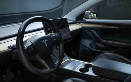 Tesla Model 3 I, 2021 год, 3 695 000 рублей, 10 фотография