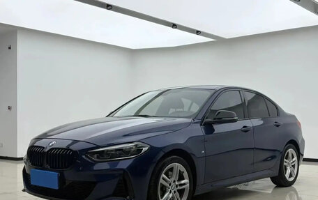 BMW 1 серия, 2021 год, 1 590 000 рублей, 2 фотография