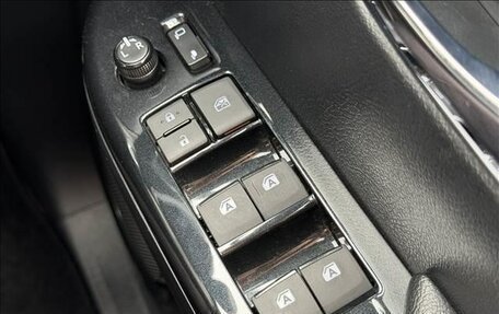 Toyota Hilux VIII, 2024 год, 4 000 200 рублей, 26 фотография