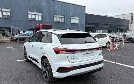 Audi Q4 e-tron, 2023 год, 4 529 010 рублей, 7 фотография