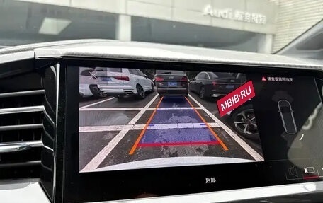 Audi Q4 e-tron, 2023 год, 4 529 010 рублей, 13 фотография