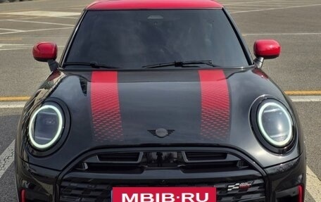 MINI Hatch, 2025 год, 4 700 000 рублей, 2 фотография