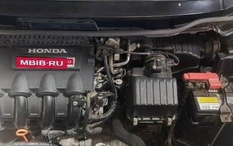 Honda Fit Shuttle I рестайлинг, 2012 год, 950 000 рублей, 6 фотография
