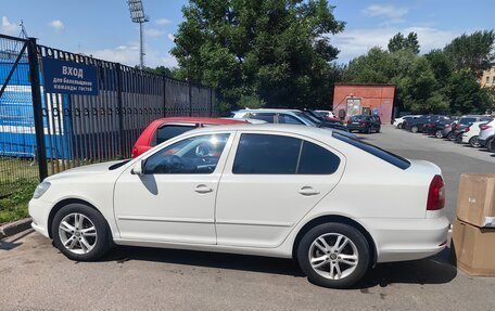 Skoda Octavia, 2011 год, 860 000 рублей, 2 фотография