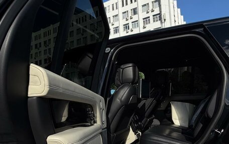 Land Rover Range Rover IV рестайлинг, 2019 год, 8 300 000 рублей, 12 фотография