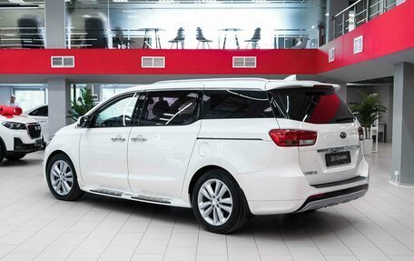 KIA Carnival III, 2018 год, 2 490 000 рублей, 4 фотография
