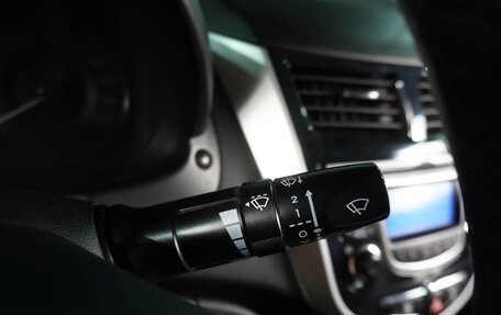 Hyundai Solaris II рестайлинг, 2013 год, 899 000 рублей, 15 фотография
