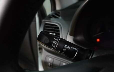 Hyundai Solaris II рестайлинг, 2013 год, 899 000 рублей, 14 фотография
