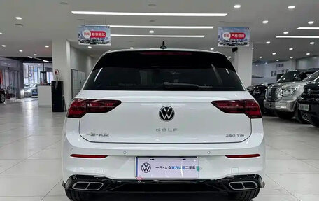 Volkswagen Golf VIII, 2023 год, 1 750 000 рублей, 4 фотография