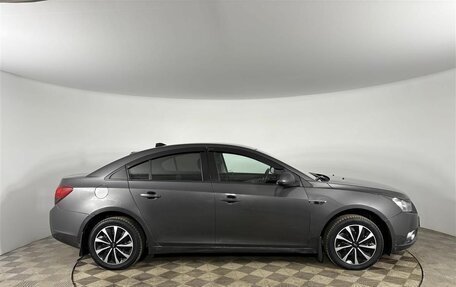 Chevrolet Cruze II, 2011 год, 589 000 рублей, 4 фотография