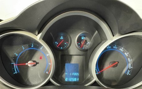 Chevrolet Cruze II, 2011 год, 589 000 рублей, 10 фотография