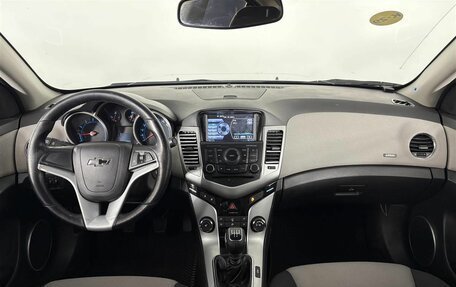 Chevrolet Cruze II, 2011 год, 589 000 рублей, 11 фотография