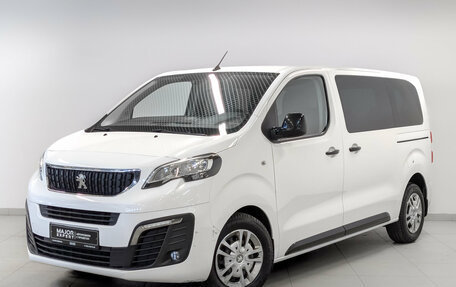 Peugeot Traveller I, 2019 год, 3 075 000 рублей, 1 фотография