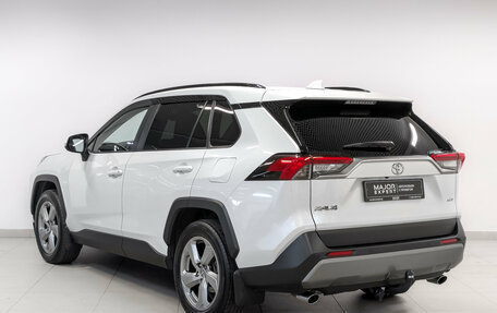 Toyota RAV4, 2021 год, 3 525 000 рублей, 7 фотография